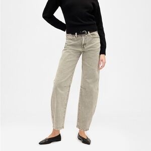 GAP Women's Barrel Khaki High Rise (Distressed Green Color) Jeans